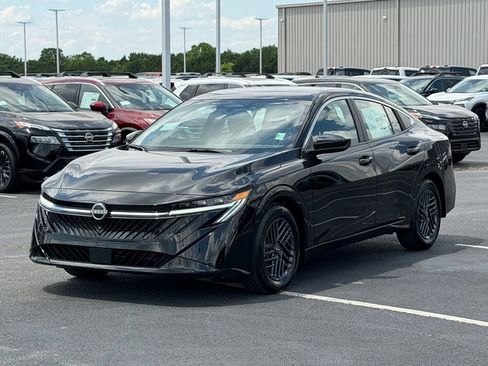 New 2026 Nissan Sentra SV w/ SV Convenience Package FWD image 8