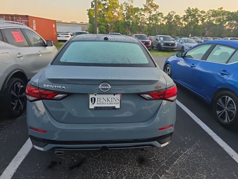 Certified 2025 Nissan Sentra SR w/ SR Premium Package image 4