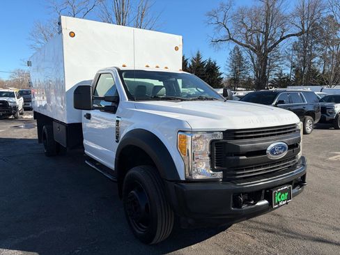 Used 2017 Ford F550 2WD Regular Cab Super Duty image 6