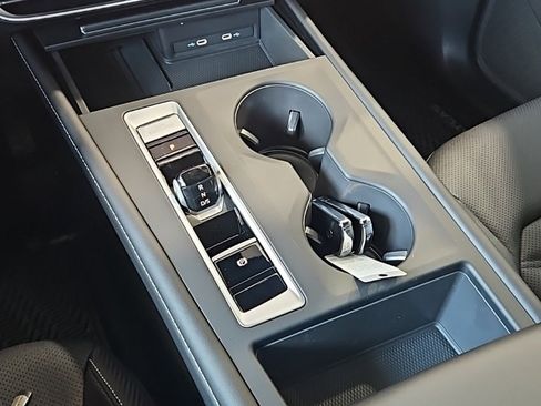 New 2026 Volkswagen Atlas Cross Sport SE image 31