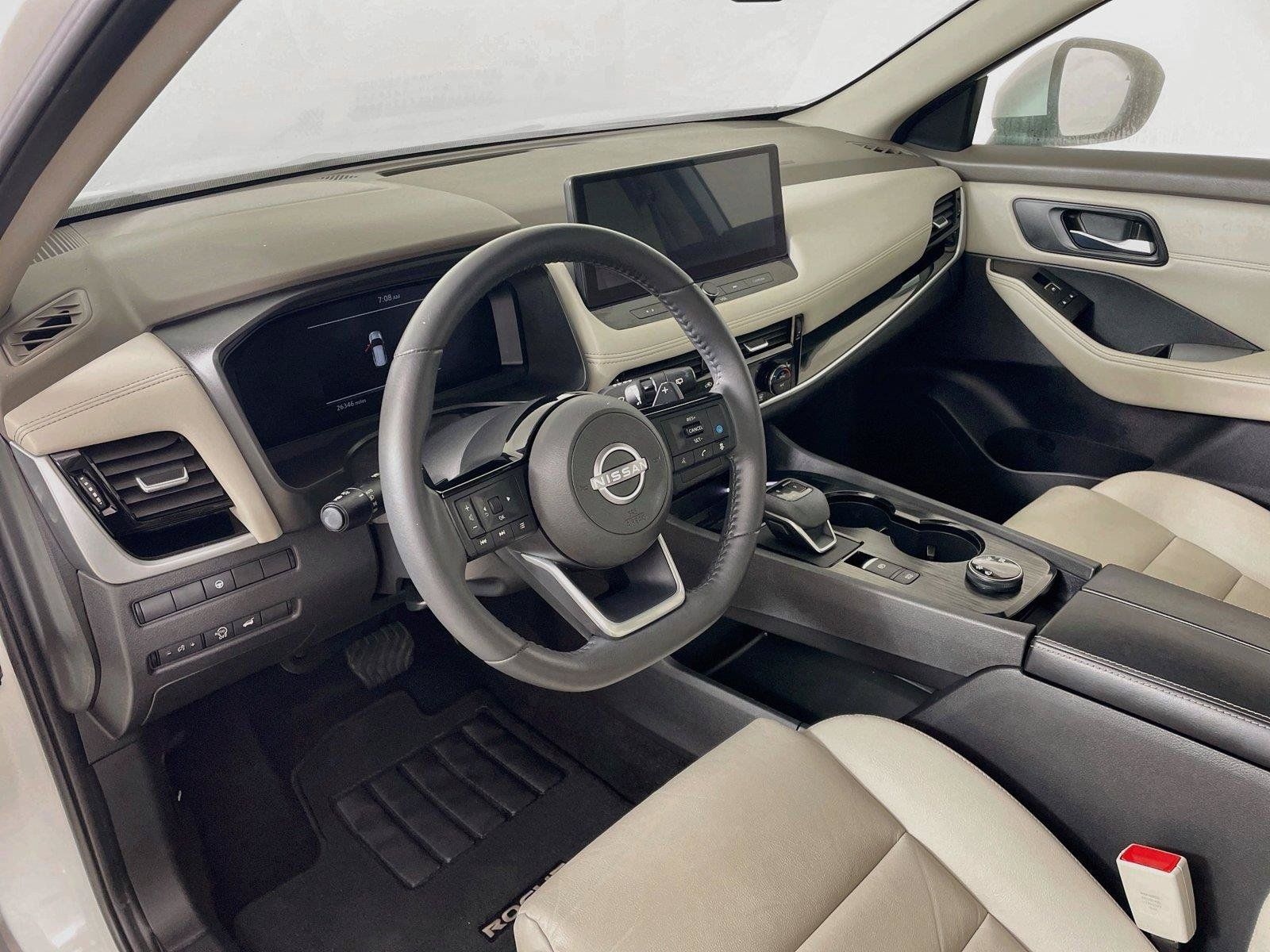 Used 2024 Nissan Rogue SL w/ SL Premium Package AWD/4WD image 24