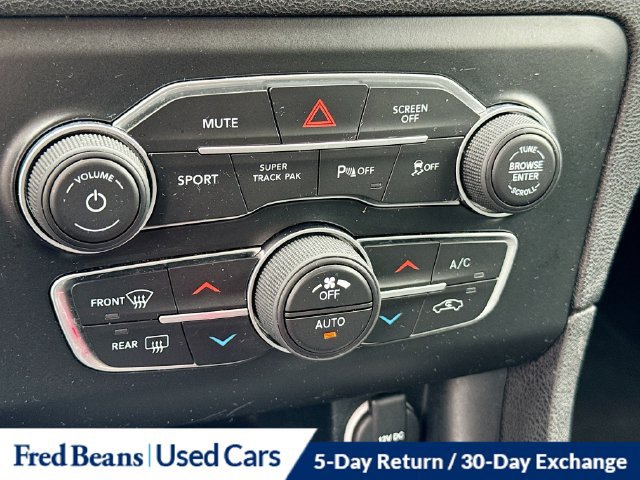 Used 2022 Dodge Charger SXT AWD/4WD image 22