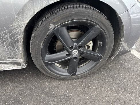 Used 2023 Nissan Sentra SR w/ Midnight Edition Package image 11