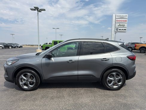 Used 2025 Ford Escape ST-Line AWD/4WD image 8