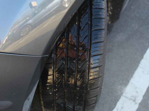 Used 2018 Ford Focus SE image 31