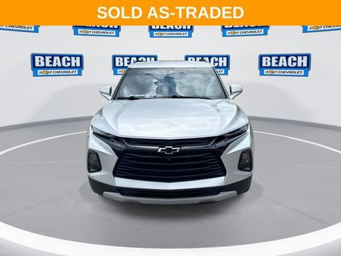 Used 2020 Chevrolet Blazer LT w/ Sound & Technology Package FWD image 3