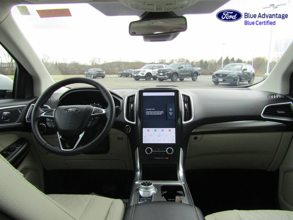 Used 2024 Ford Edge Titanium w/ Equipment Group 301A AWD/4WD image 16