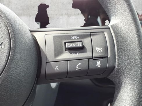 Used 2025 Nissan Kicks S AWD/4WD image 21