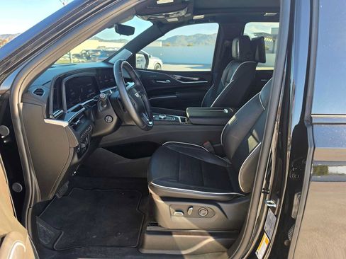 Used 2024 Cadillac Escalade Sport w/ LPO, ONYX Package AWD/4WD image 21