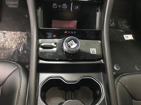 New 2025 Jeep Grand Cherokee Limited image 24