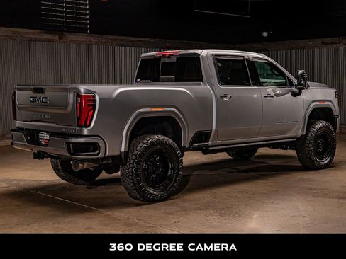 Used 2026 GMC Sierra 3500 Denali Ultimate AWD/4WD image 10