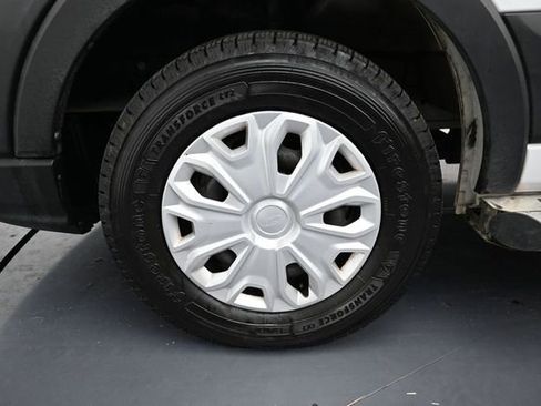 Certified 2022 Ford Transit 250 Low Roof w/ Exterior Upgrade Package RWD image 9