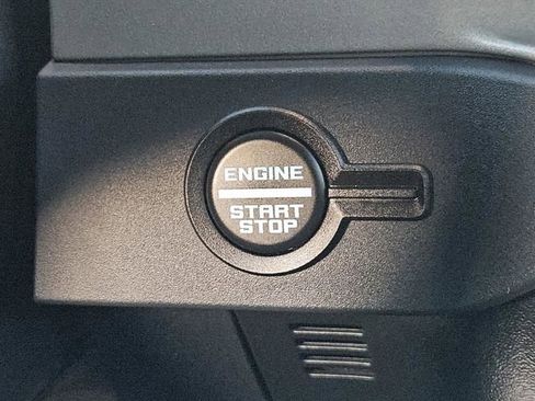 Used 2025 Ford Bronco Outer Banks image 18