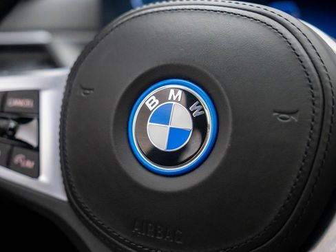 Used 2023 BMW i4 M50 w/ Premium Package image 34