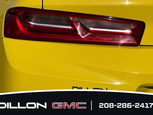 Used 2016 Chevrolet Camaro SS RWD image 23