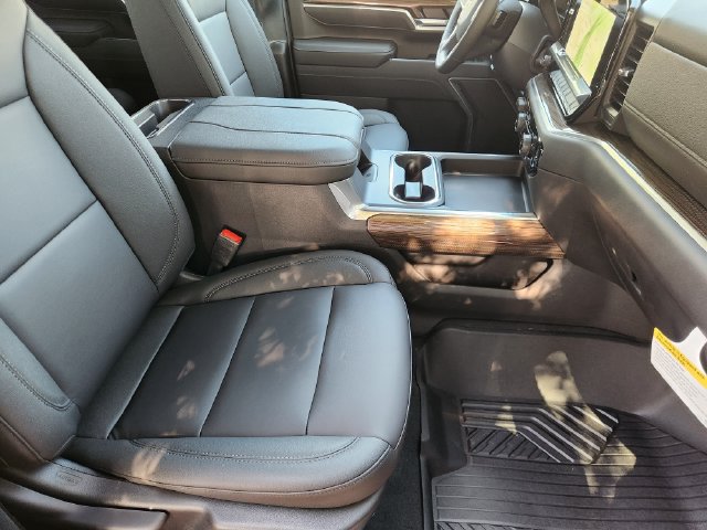 New 2026 Chevrolet Silverado 2500 LT w/ Trail Boss Package AWD/4WD image 19