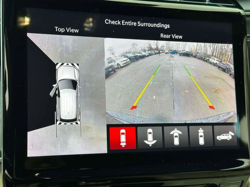 Used 2023 Jeep Grand Cherokee Limited w/ Luxury Tech Group II image 28