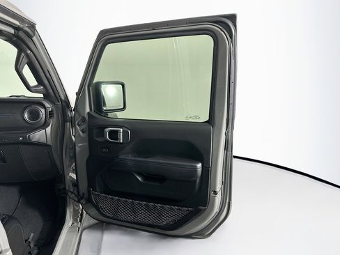 Used 2022 Jeep Wrangler Rubicon image 31