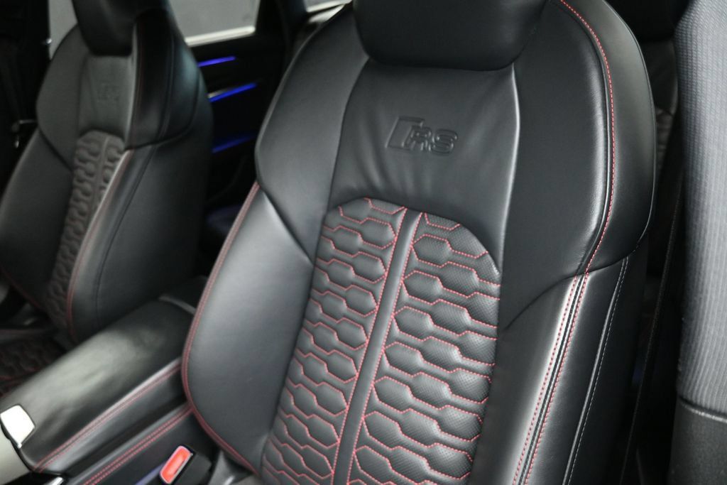 Used 2021 Audi RS 6 AWD/4WD image 18