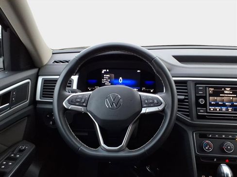 Used 2022 Volkswagen Atlas SE image 11