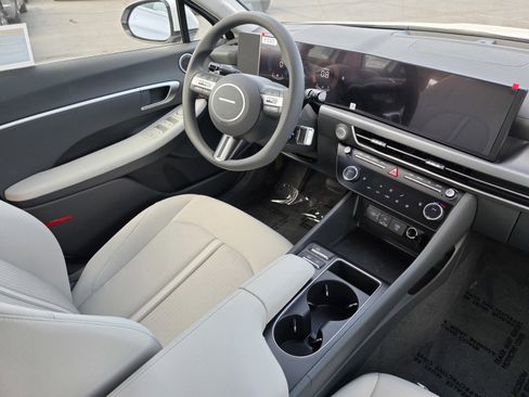 New 2025 Hyundai Sonata SEL image 13