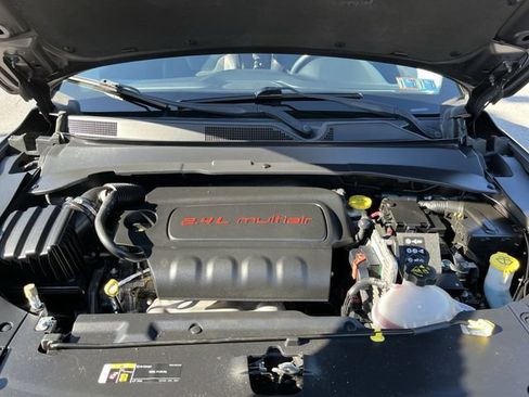 Used 2018 Jeep Compass Trailhawk w/ Cold Weather Group AWD/4WD image 18