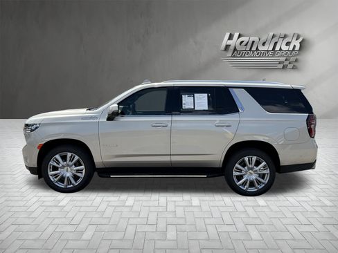 Used 2023 Chevrolet Tahoe High Country w/ Advanced Technology Package AWD/4WD image 7