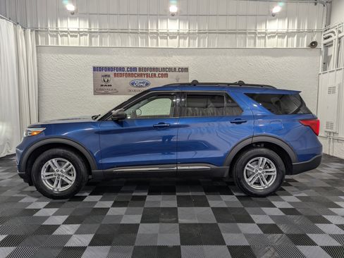 Used 2020 Ford Explorer XLT w/ Equipment Group 202A image 1