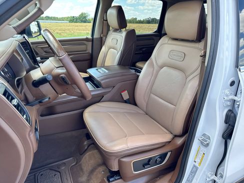 Used 2020 RAM 1500 Limited RWD image 11