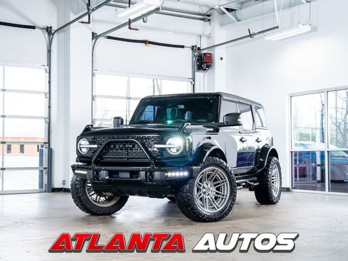 Used 2022 Ford Bronco Wildtrak image 1