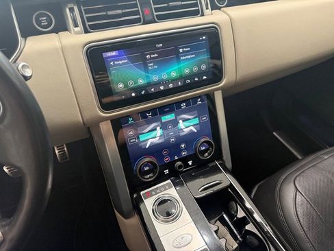 Used 2021 Land Rover Range Rover Westminster Edition image 16