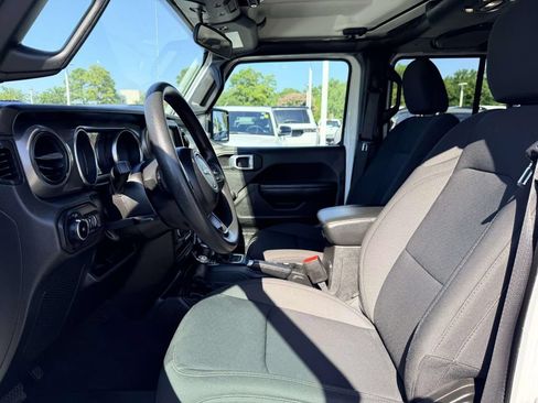 Certified 2022 Jeep Wrangler Unlimited Sport AWD/4WD image 15
