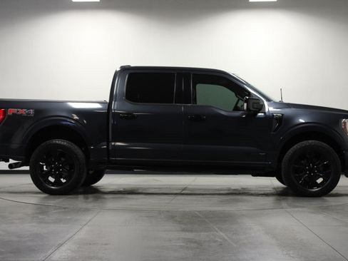 Used 2021 Ford F150 Platinum AWD/4WD image 3