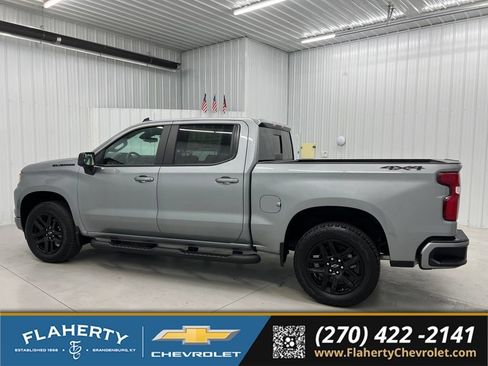 Used 2026 Chevrolet Silverado 1500 RST w/ Dark Appearance Package AWD/4WD image 5