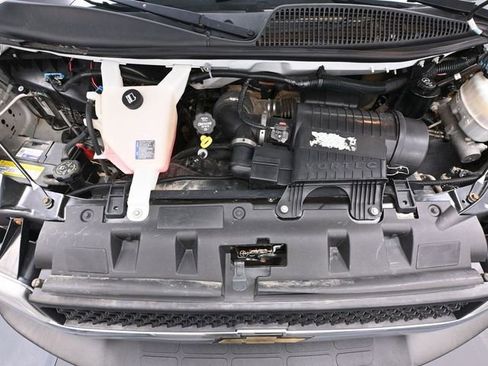 Used 2017 Chevrolet Express 3500 LT w/ LT Preferred Equipment Group image 43