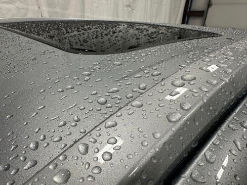 Used 2025 Toyota Highlander XLE image 44