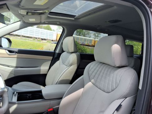 Used 2024 Hyundai Palisade Limited AWD/4WD image 28