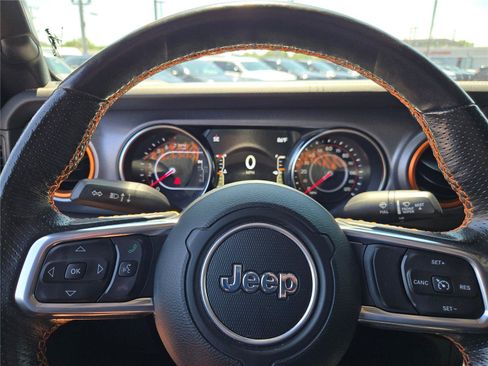 Used 2021 Jeep Gladiator Mojave AWD/4WD image 33