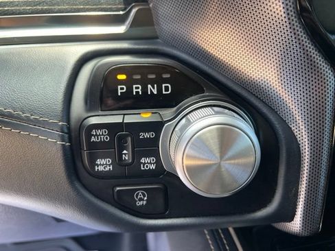 Used 2019 RAM 1500 Limited AWD/4WD image 32