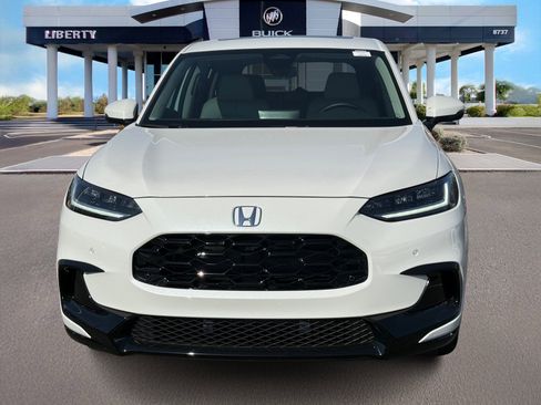 Used 2025 Honda HR-V EX-L image 3