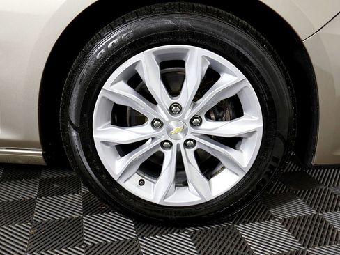 Used 2022 Chevrolet Malibu LT image 47