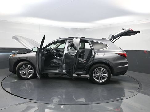 Used 2023 Acura MDX SH-AWD image 41