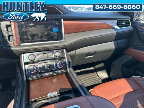 Used 2023 GMC Yukon Denali Ultimate image 25