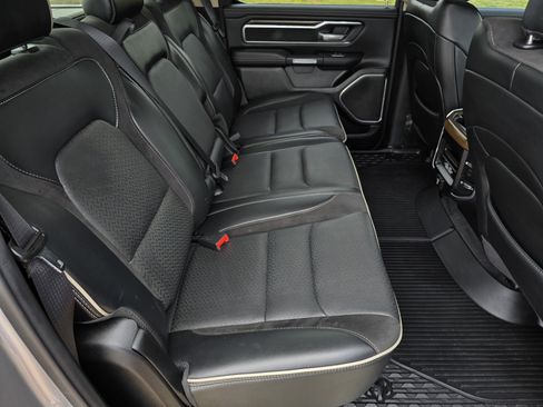 Used 2021 RAM 1500 Laramie AWD/4WD image 31