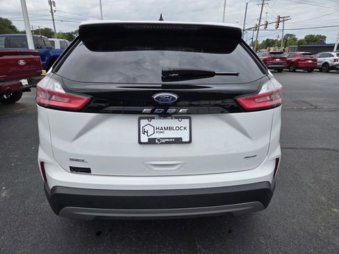 Certified 2024 Ford Edge SEL w/ Convenience Package AWD/4WD image 6