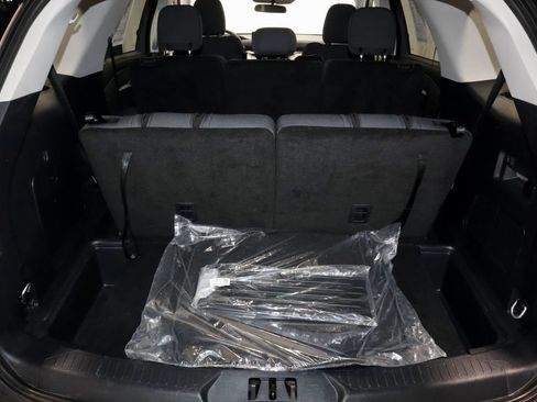 Certified 2025 Ford Explorer Active AWD/4WD image 14