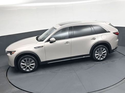 Used 2024 MAZDA CX-90 Plug-In Hybrid w/ Premium Plus AWD/4WD image 25