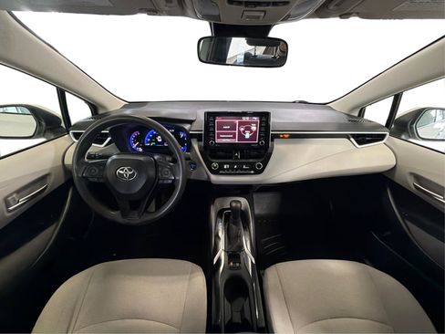 Used 2021 Toyota Corolla LE FWD image 26