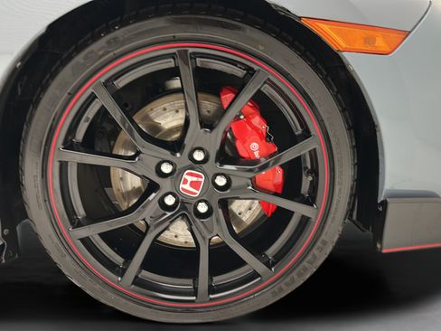 Used 2021 Honda Civic Type R image 9