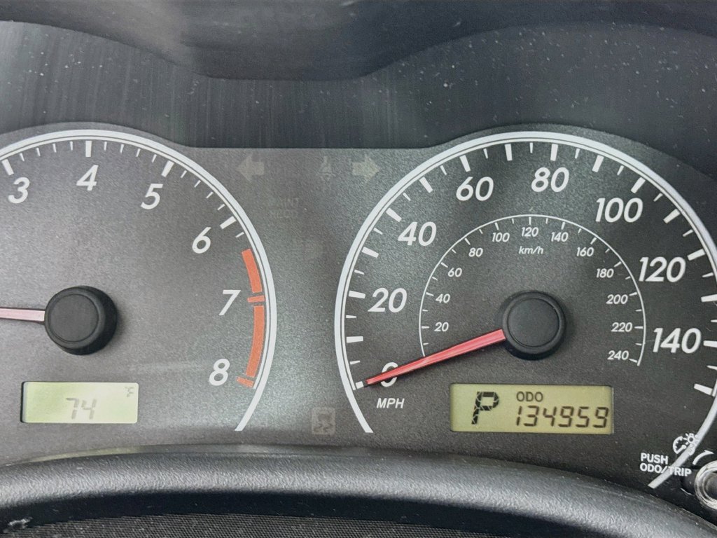 Used 2012 Toyota Corolla LE FWD image 15